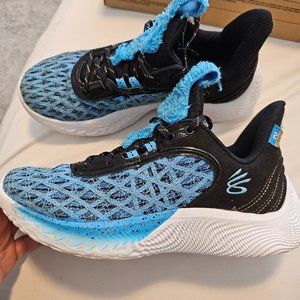 YOUTH 7Y CURRY FLOW 9 SESAME STREET EDITION